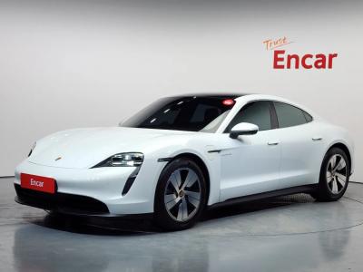 2023 Porsche Taycan
