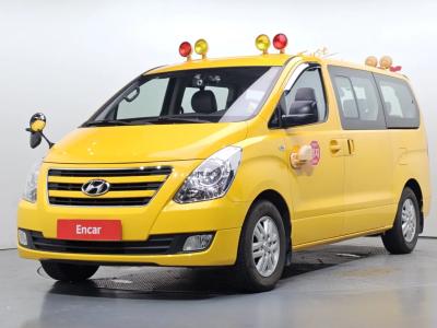 2016 Hyundai Starex