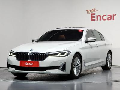 2022 BMW 5-Series
