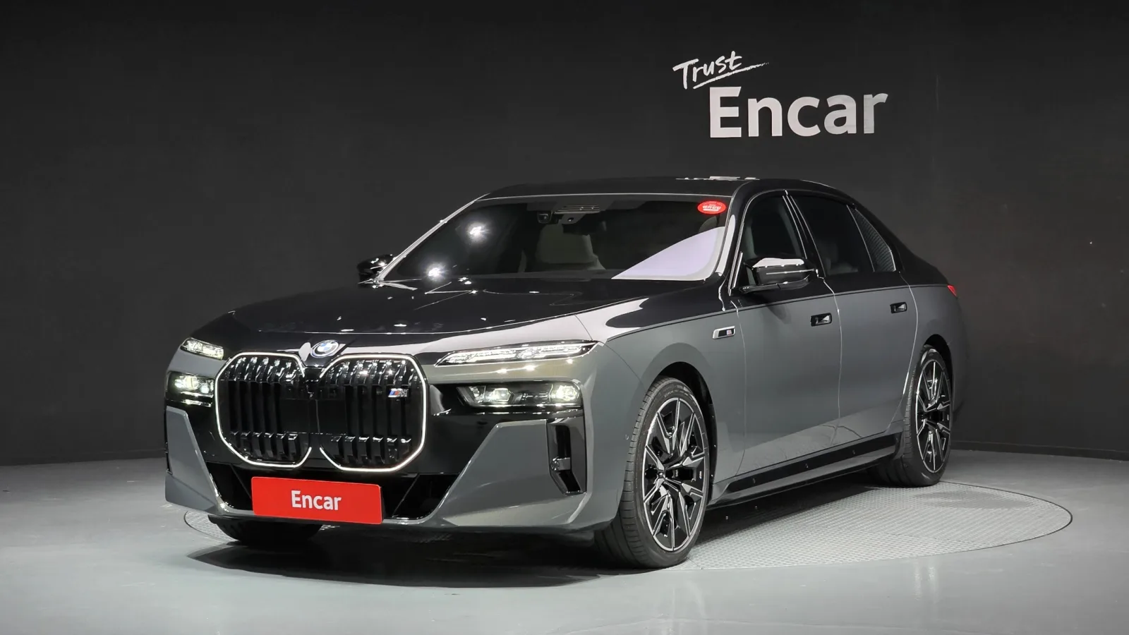 2025 BMW i7