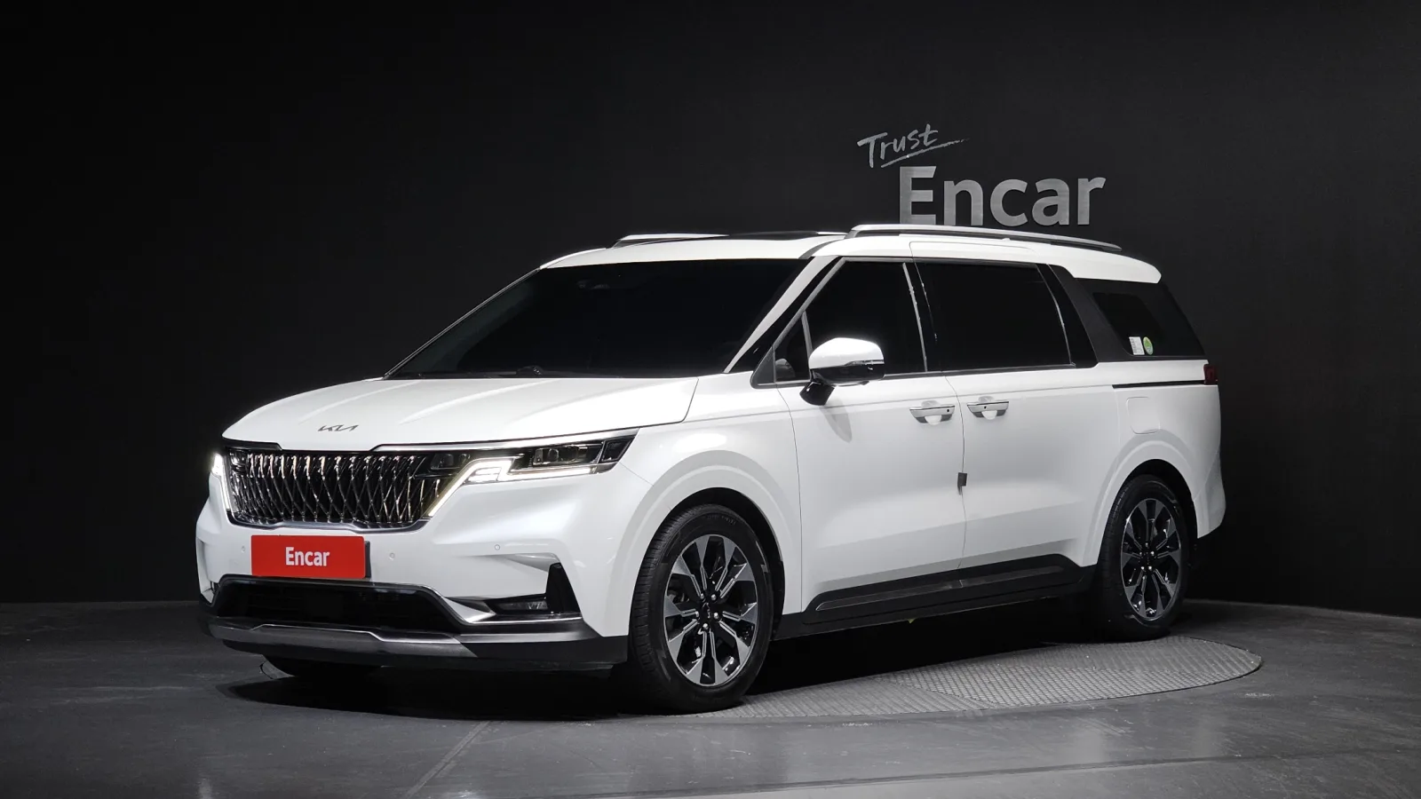 2023 Kia Carnival