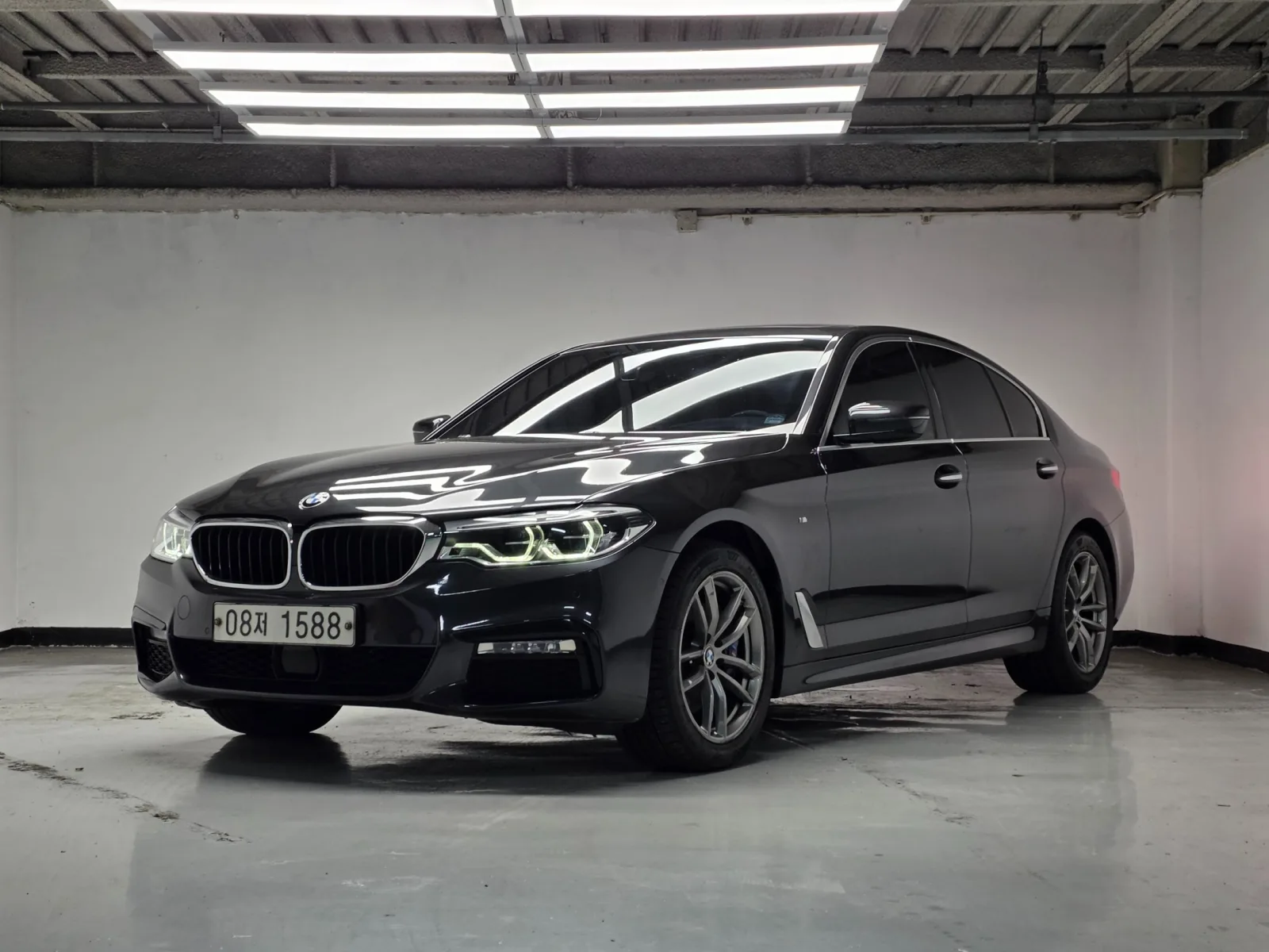2018 BMW 5-Series