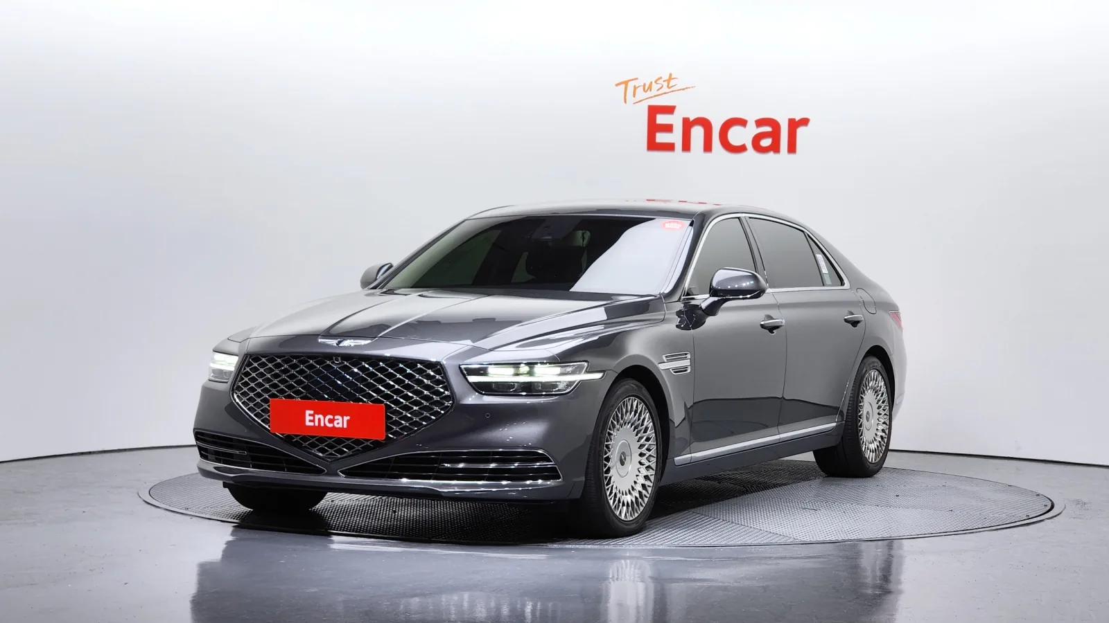 2020 Genesis G90