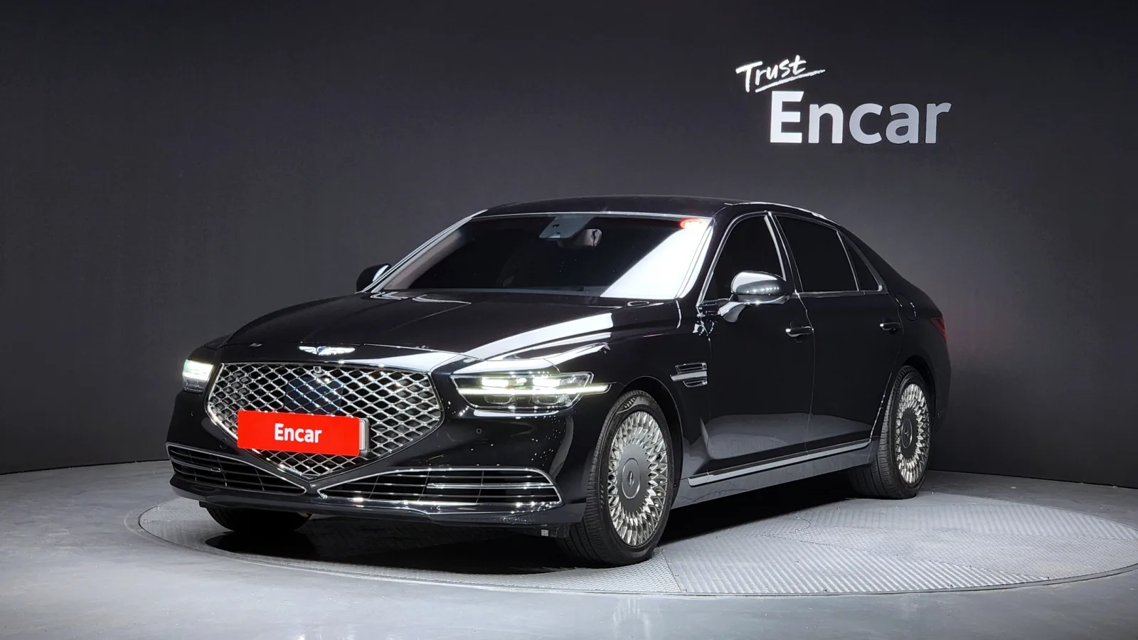 2021 Genesis G90