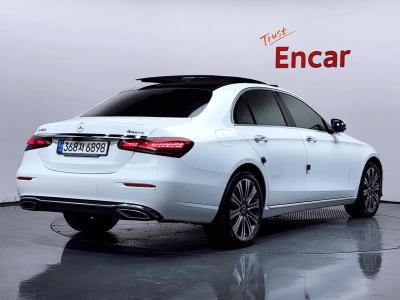 2021 Mercedes-Benz E-Class