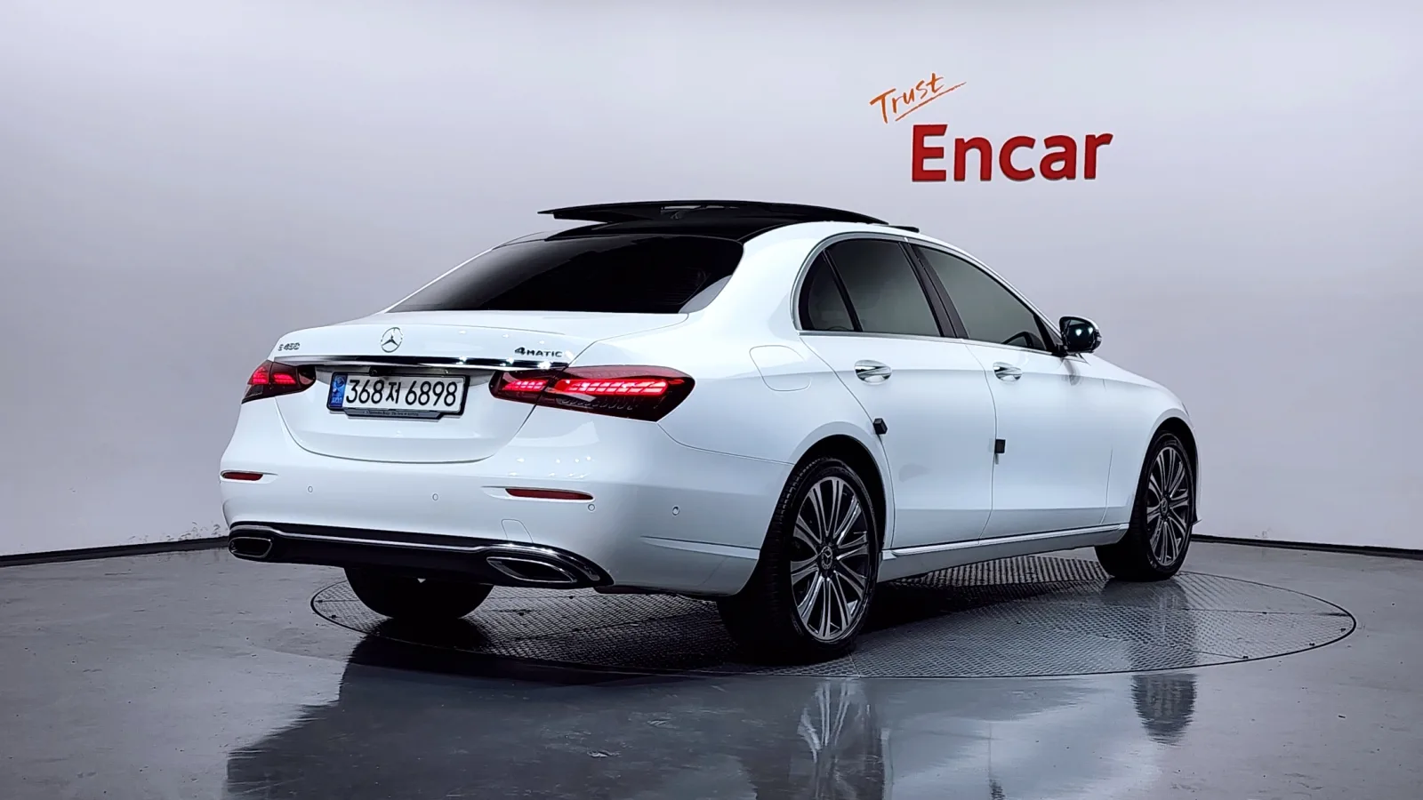 2021 Mercedes-Benz E-Class