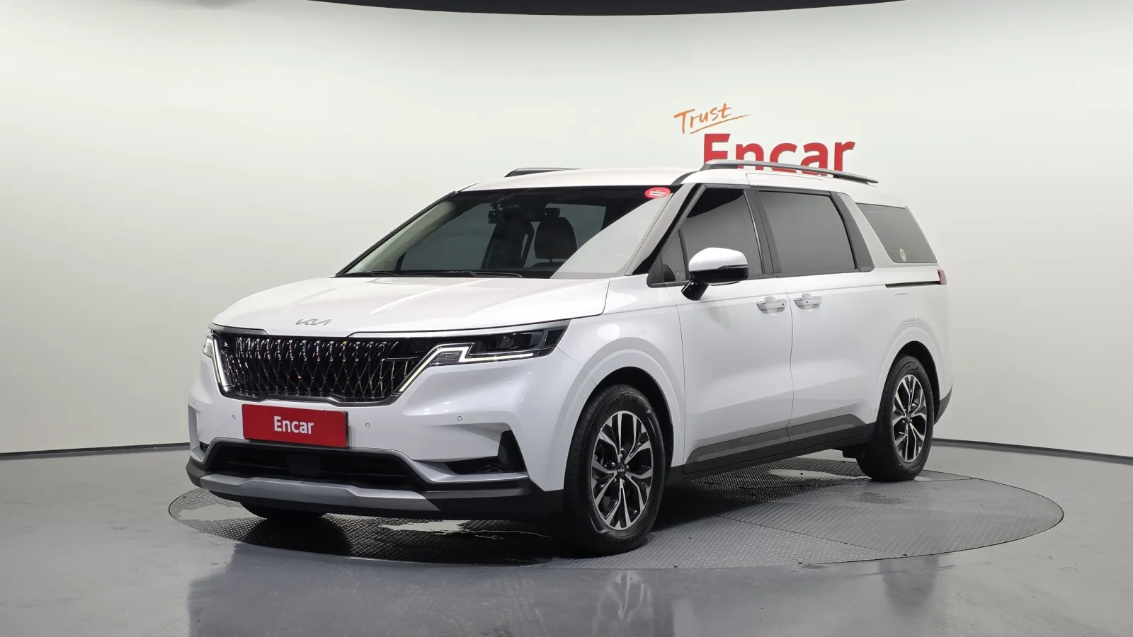 2023 Kia Carnival