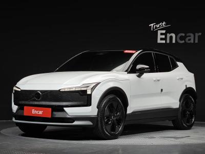 2026 Volvo EX30