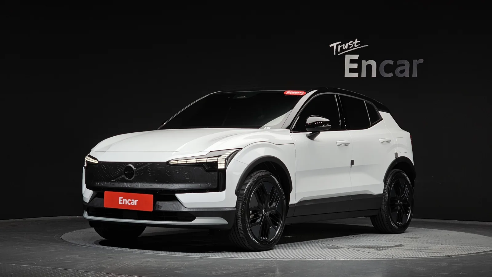 2026 Volvo EX30