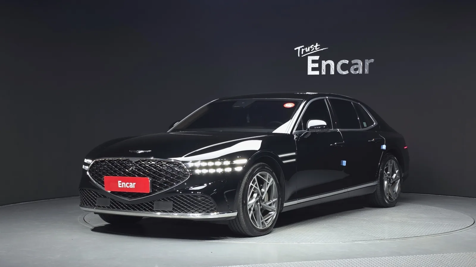 2023 Genesis G90