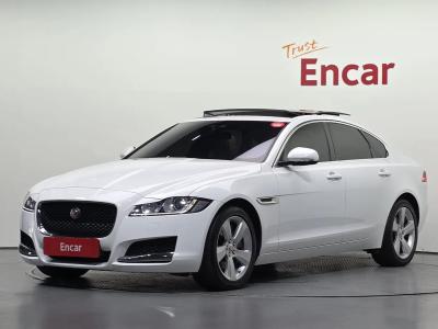 2018 Jaguar XF