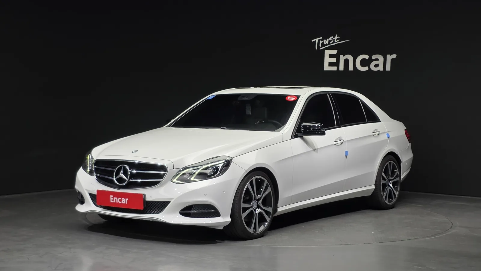2016 Mercedes-Benz E-Class