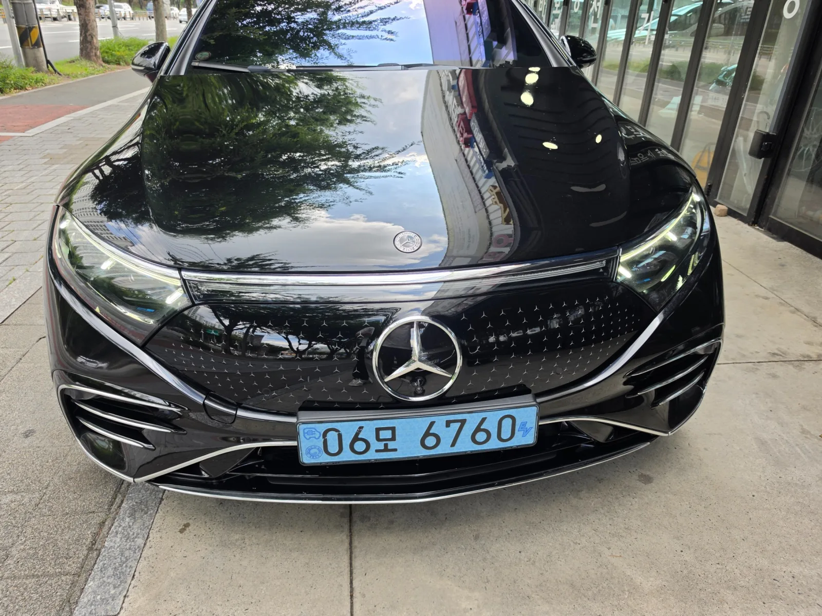 2022 Mercedes-Benz EQS