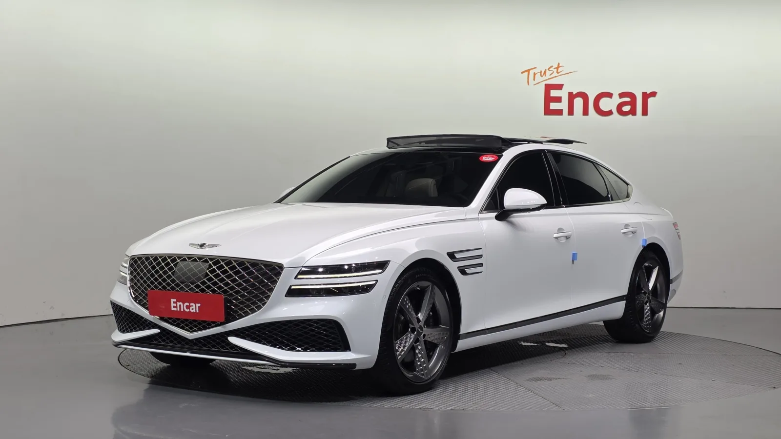 2024 Genesis G80