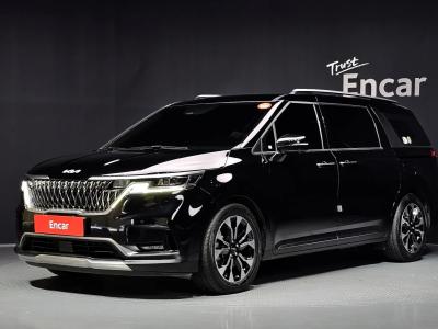 2023 Kia Carnival