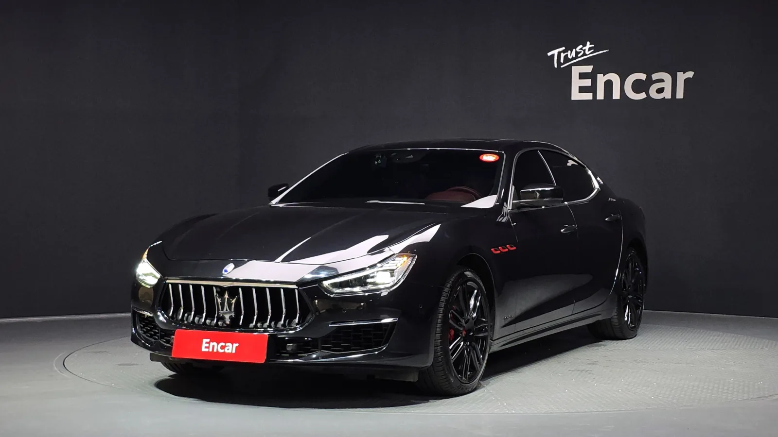 2018 Maserati Ghibli