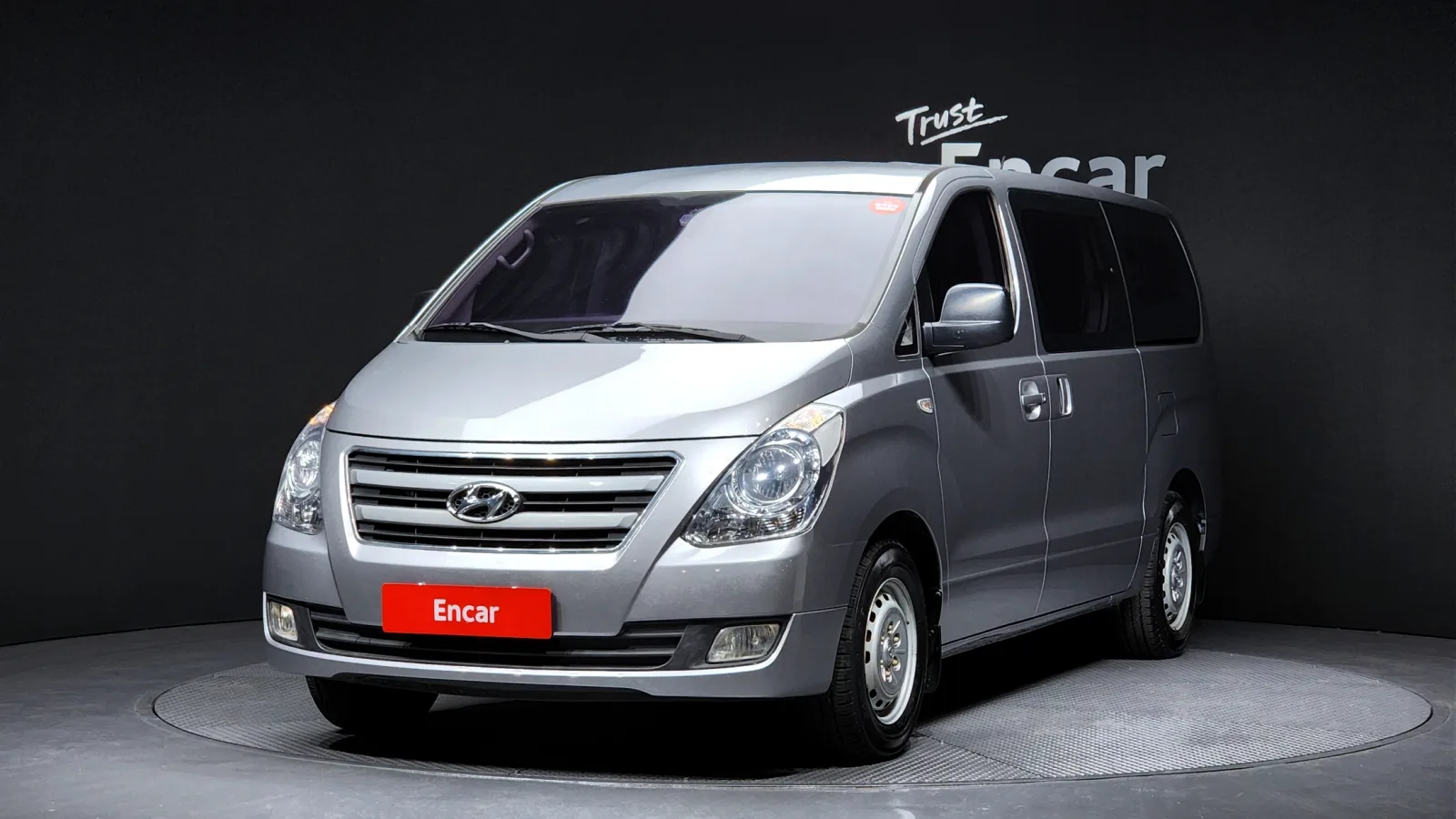 2017 Hyundai Starex