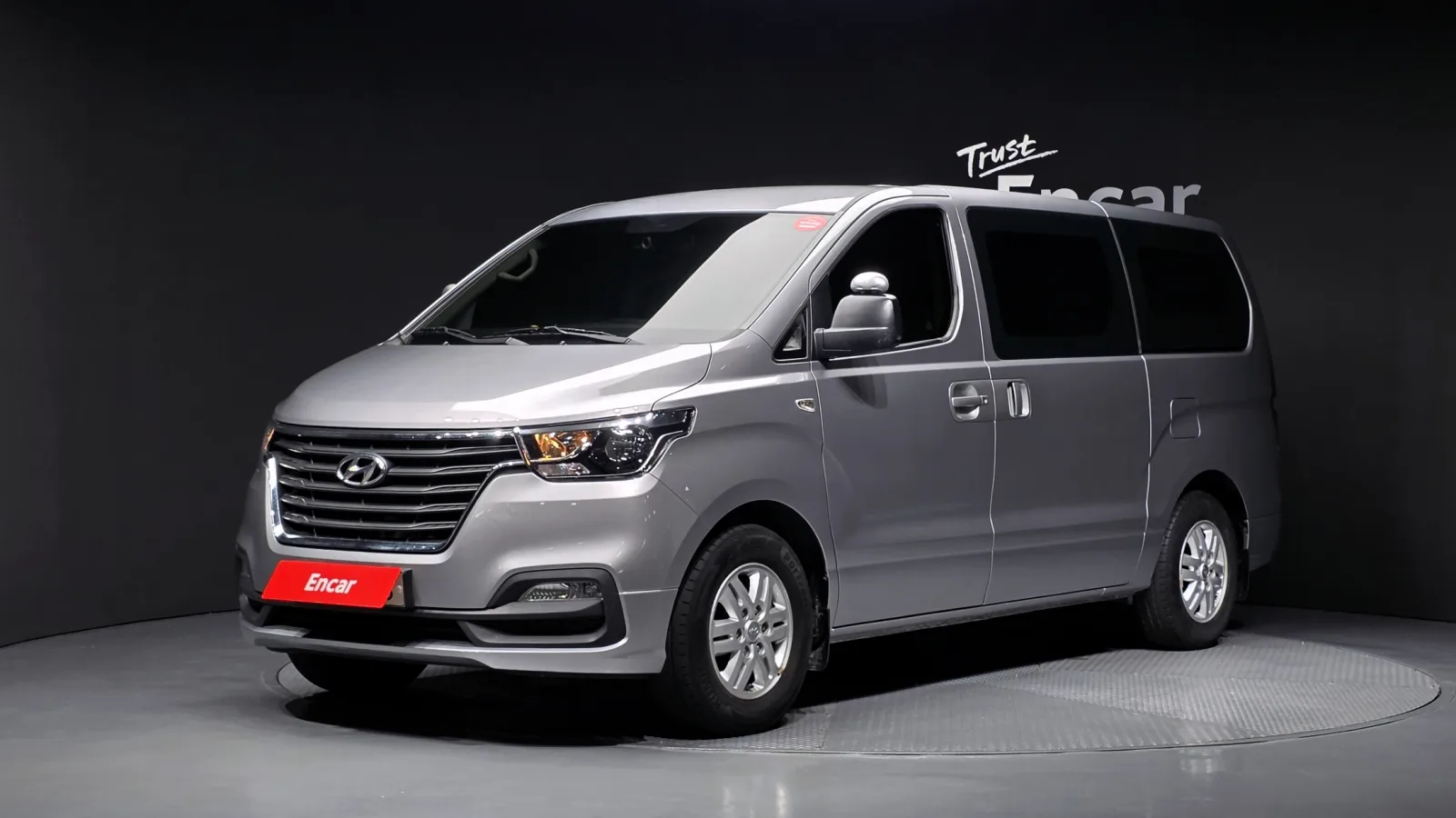 2021 Hyundai Starex