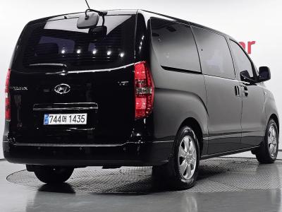 2019 Hyundai Starex