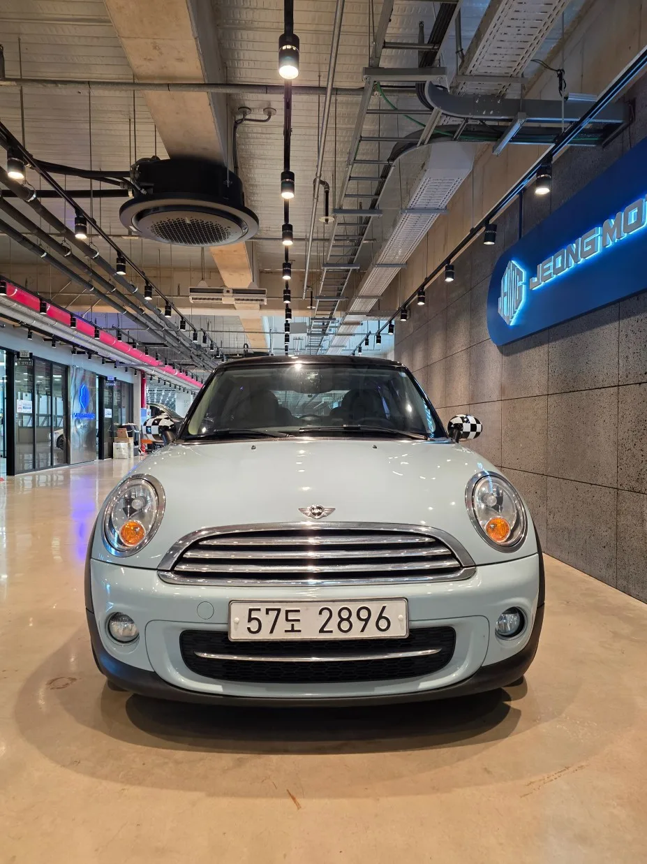 2013 MINI Cooper