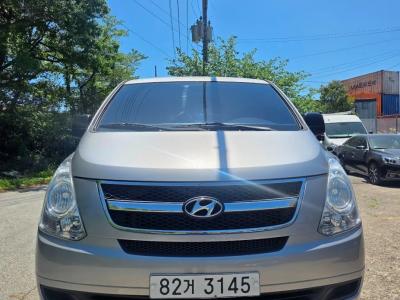 2013 Hyundai Starex
