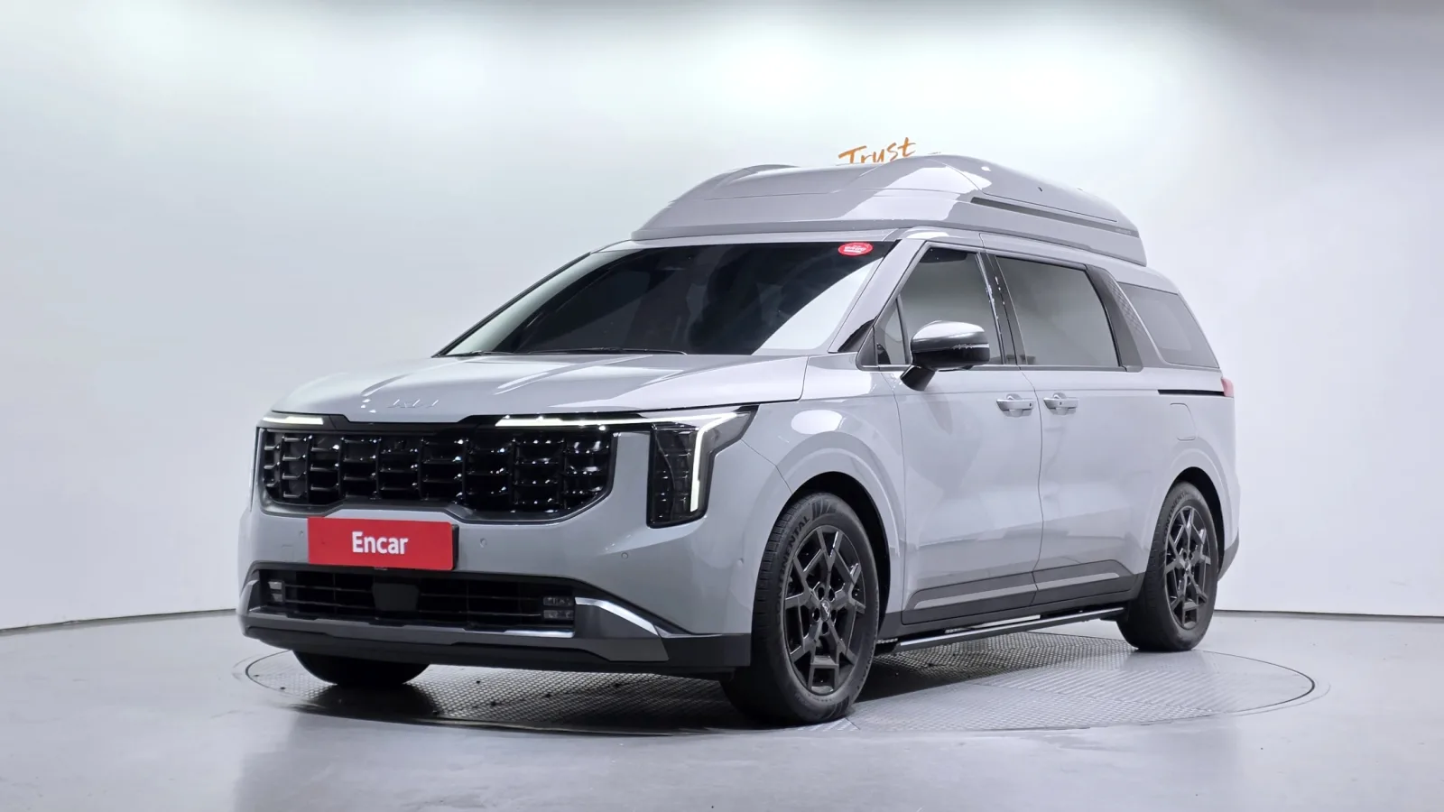 2025 Kia Carnival