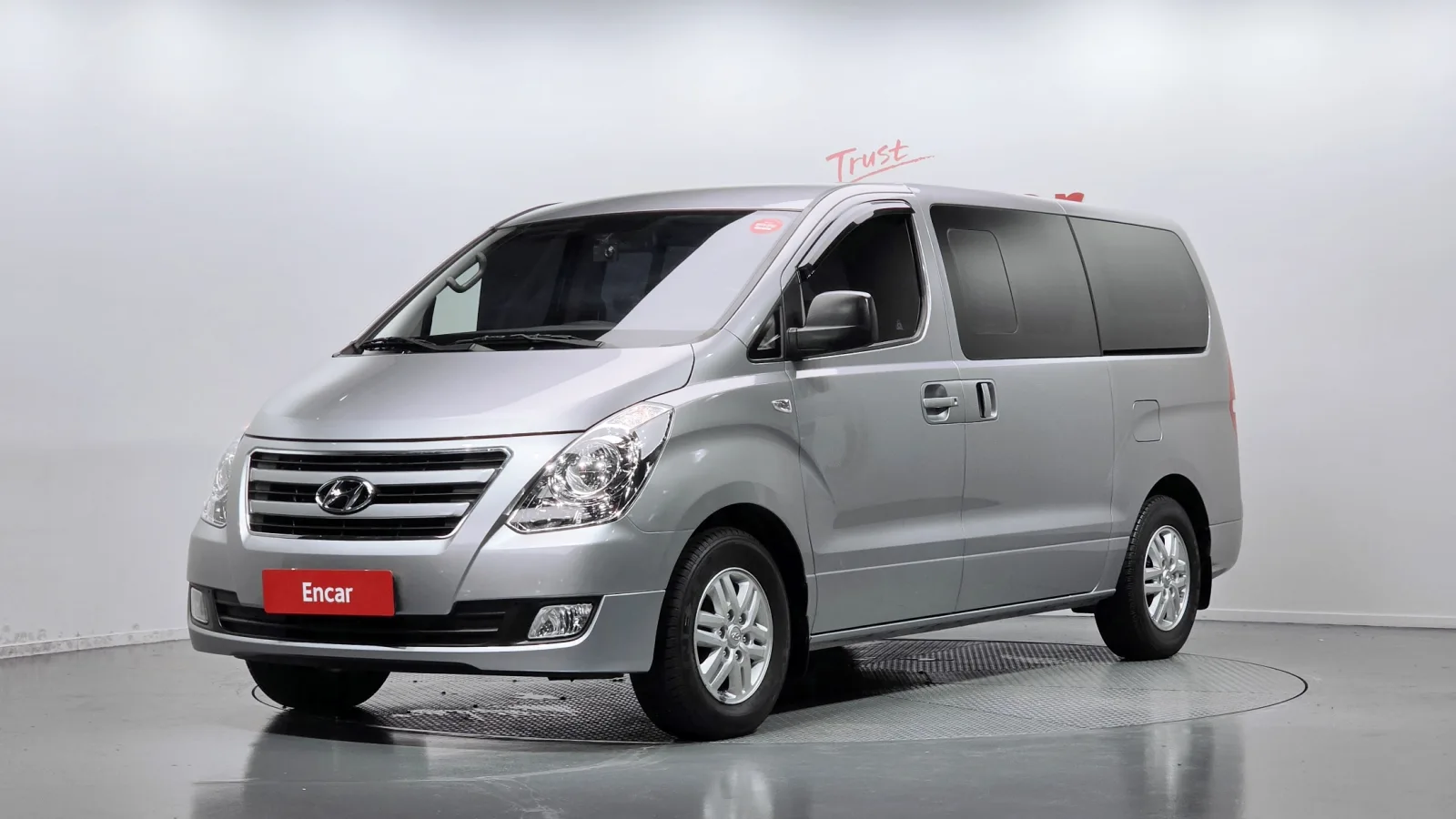 2017 Hyundai Starex