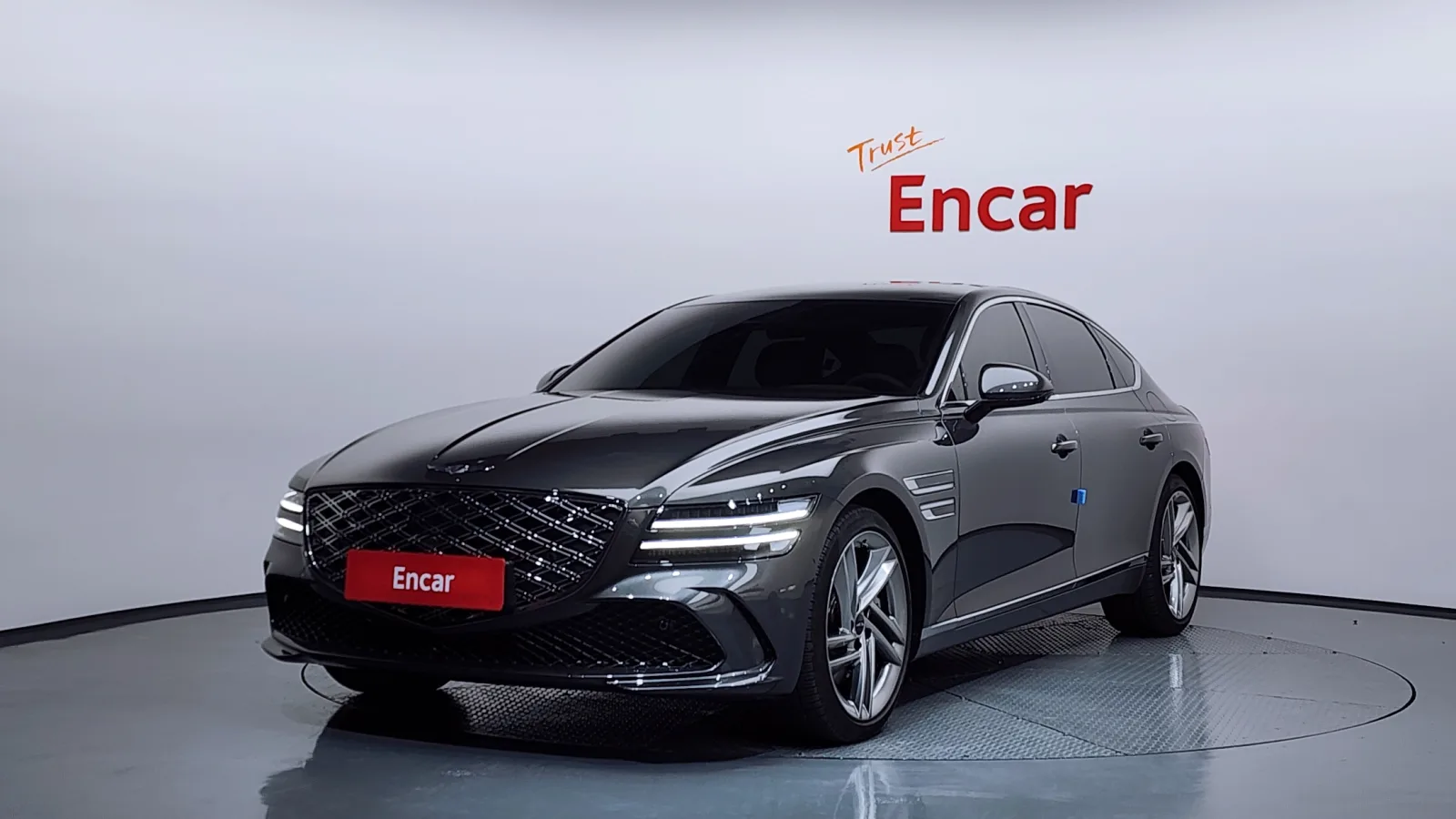 2025 Genesis G80