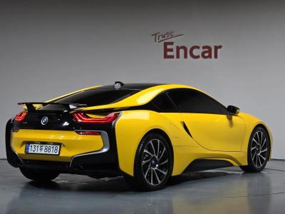 2016 BMW i8