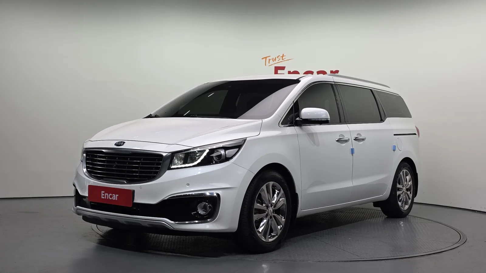 2017 Kia Carnival