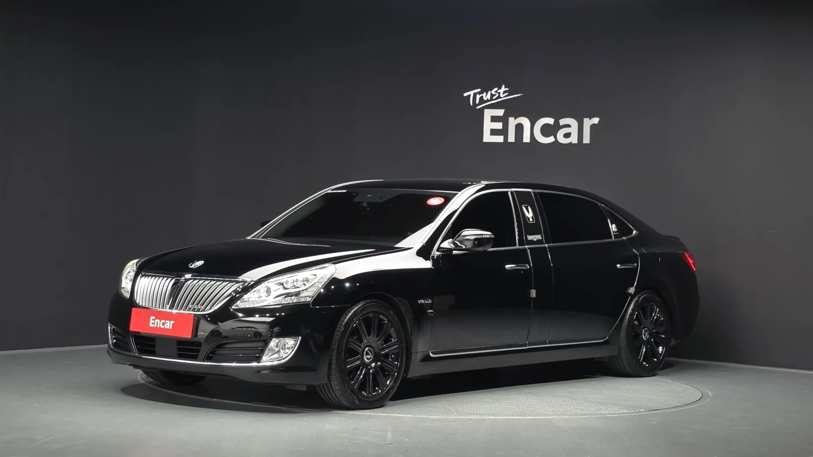 2013 Hyundai Equus