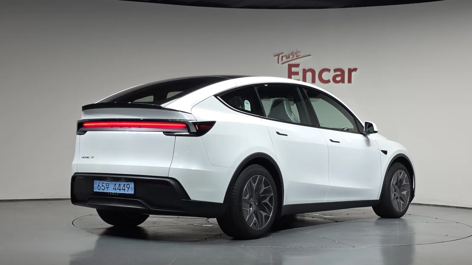 2026 Tesla Model Y