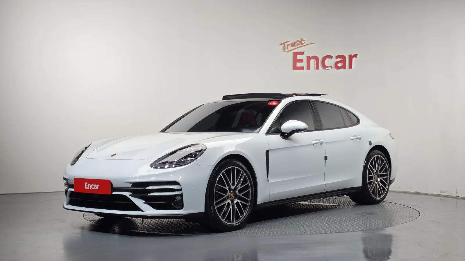 2021 Porsche Panamera