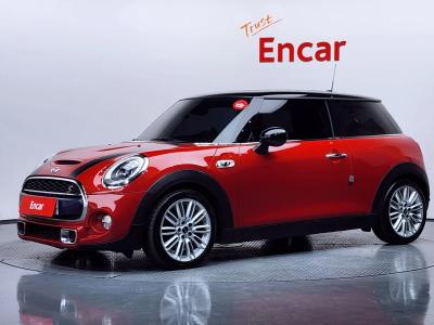 2015 MINI Cooper