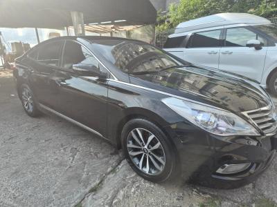2012 Hyundai Grandeur