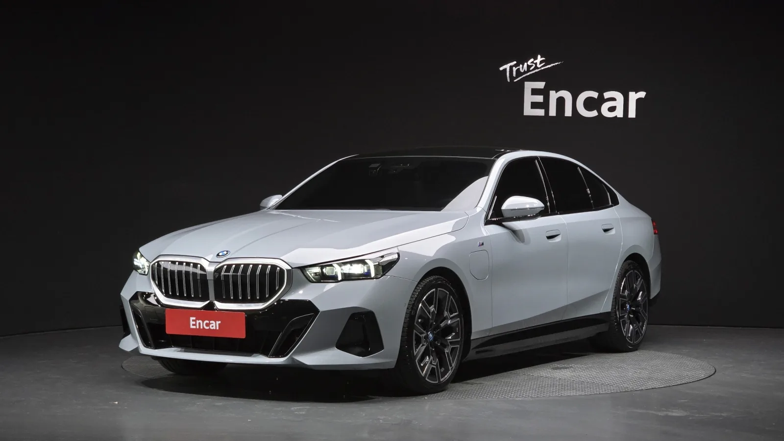 2024 BMW 5-Series