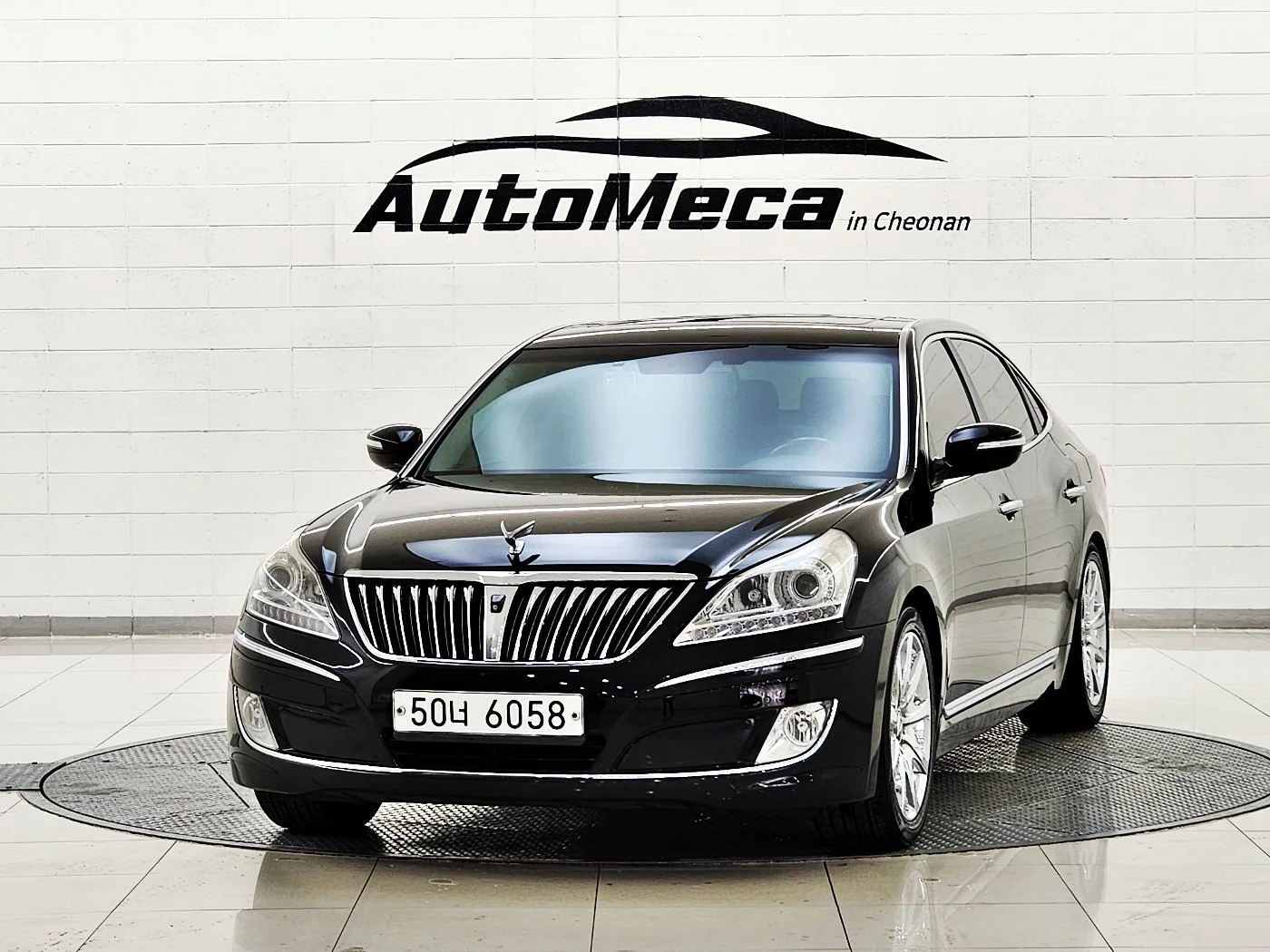 2012 Hyundai Equus