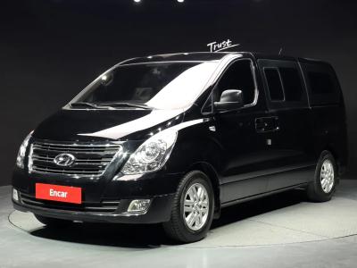 2017 Hyundai Starex
