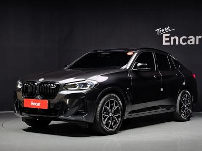 2022 BMW X4