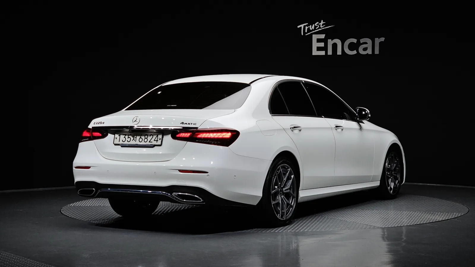 2021 Mercedes-Benz E-Class