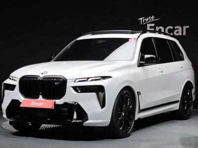 2025 BMW X7