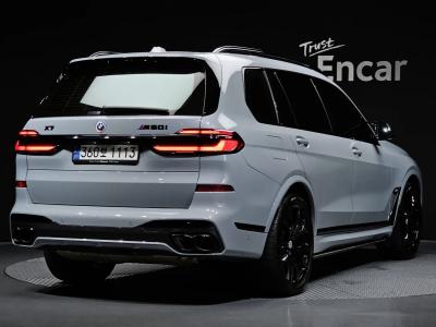 2024 BMW X7