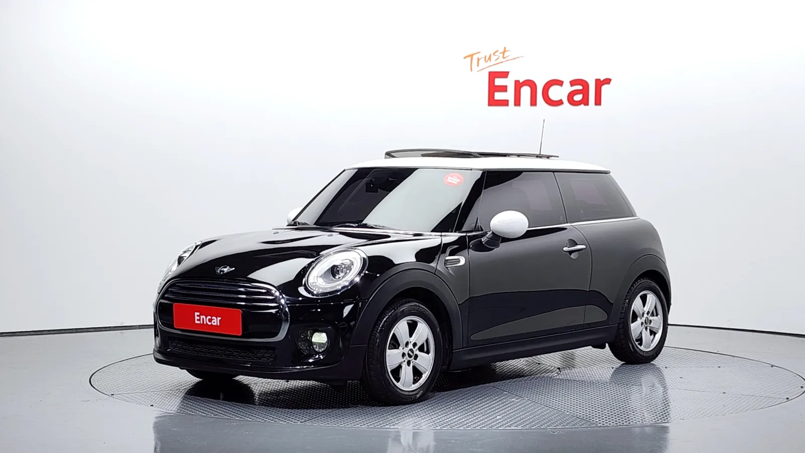 2017 MINI Cooper