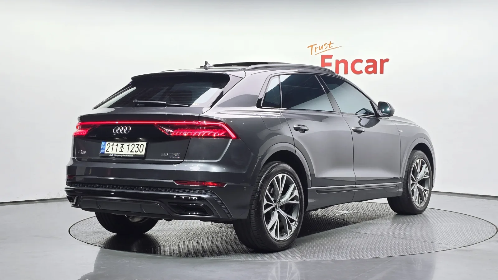 2022 Audi Q8