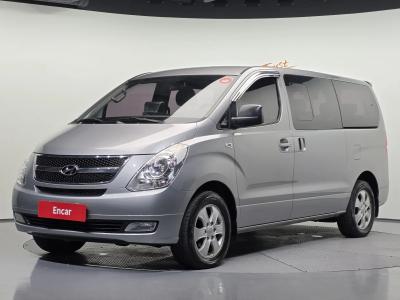 2015 Hyundai Starex