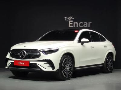 2025 Mercedes-Benz GLC-Class