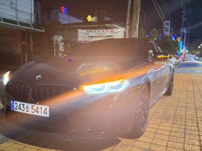 2021 BMW M8