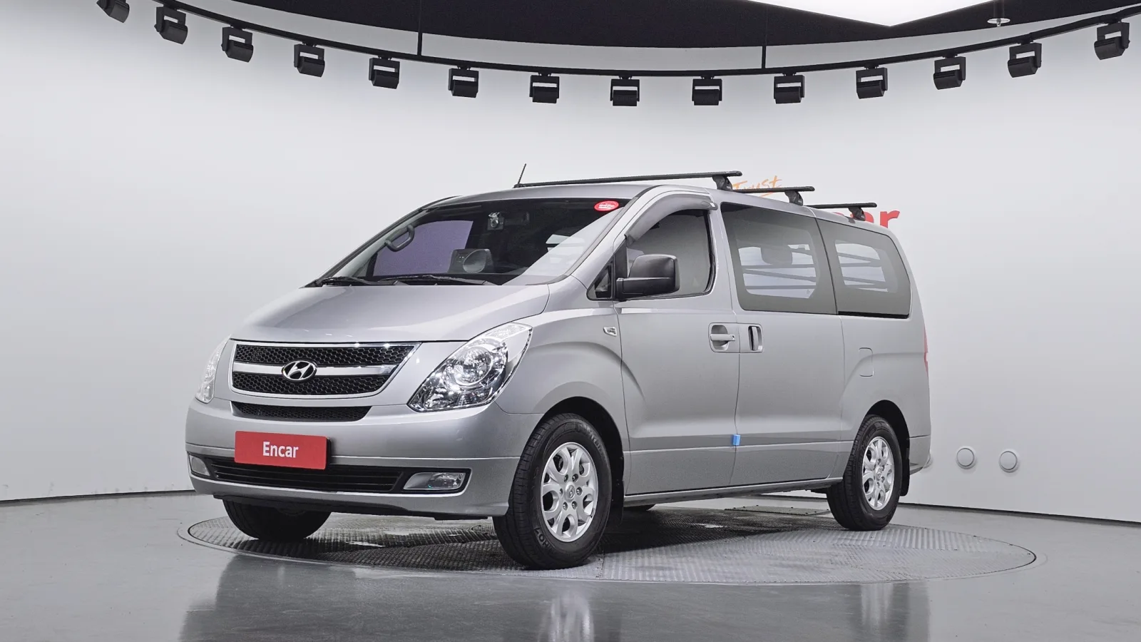 2016 Hyundai Starex