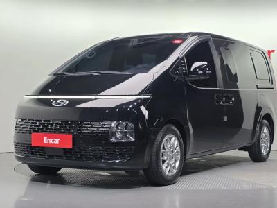 2023 Hyundai Staria