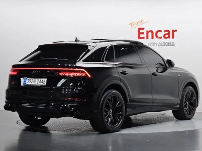 2022 Audi Q8